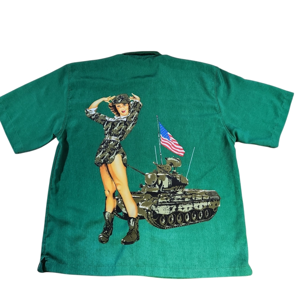 Wingo Men's XL Hawaiian Shirt Button Up Green Military Pin-up Girl USA Y2K